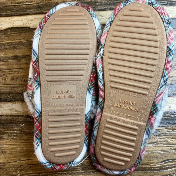 Mama oso slippers large 9/10 - Picture 4 of 6